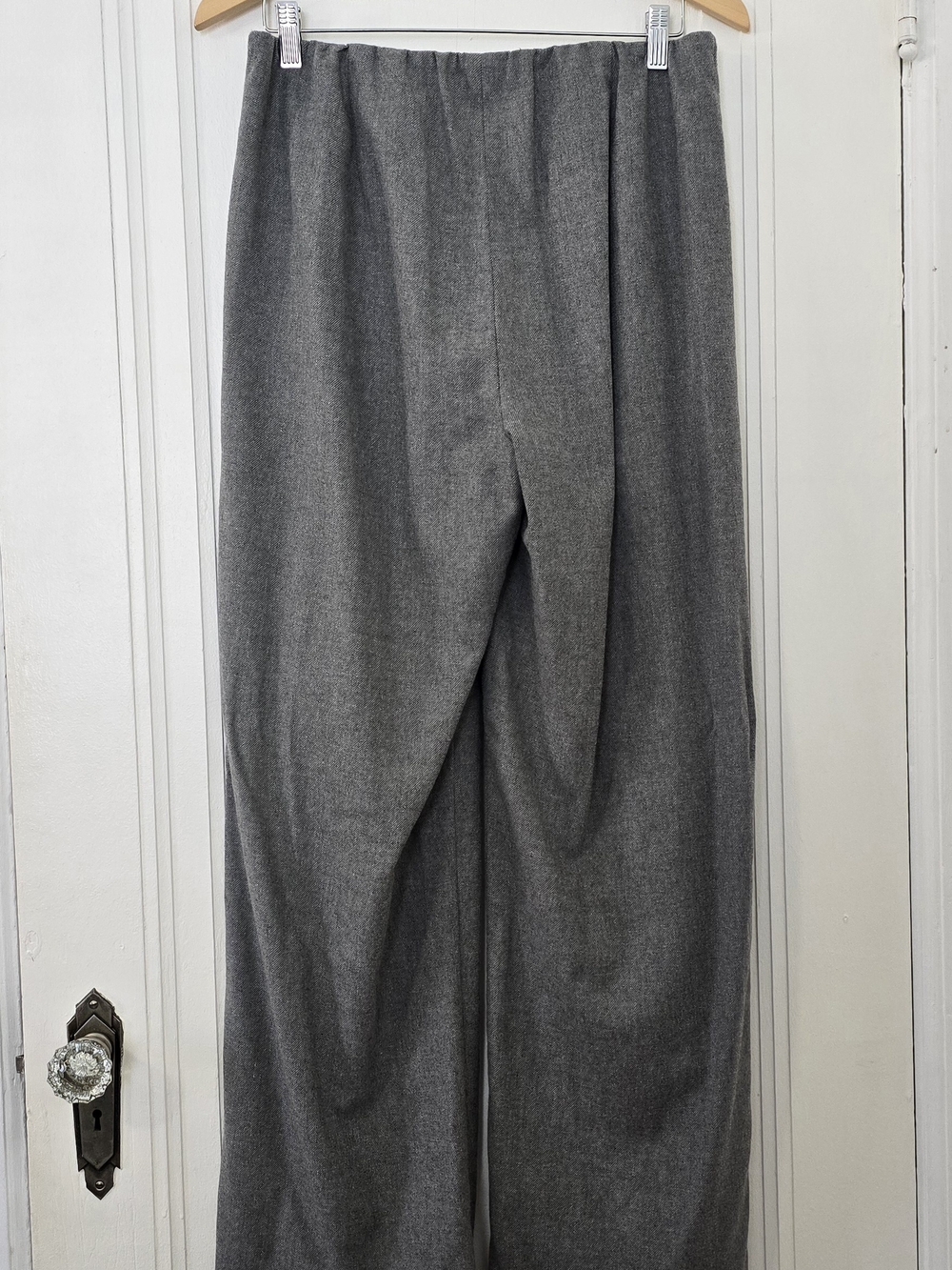 Vince Gray Wide-Leg Trousers, Pull Up, With Pockets, Wool Blend Size L, EUC - Picture 5 of 5